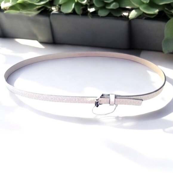 NEW MICHAEL KORS Belt Signature Pattern White & Gray Women’s Size XL FAST SHIP - Picture 1 of 6